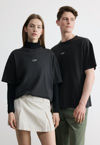 Футболка Футболка