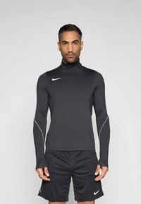 Лонгслив Лонгслив