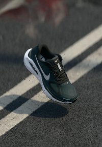 Беговые кроссовки