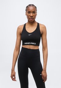 Спортивный топ Спортивный топ