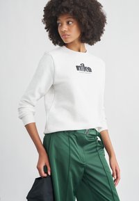 Толстовка Толстовка