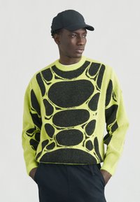 Пуловер Пуловер