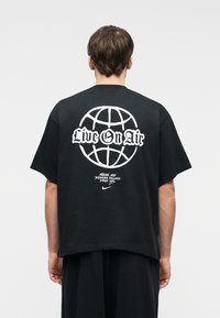 Футболка Футболка