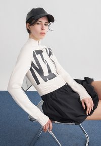 Жилет Жилет