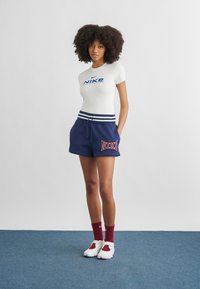 Футболка Футболка