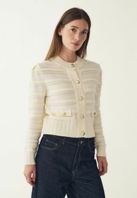 Твинсет Твинсет