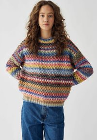 Пуловер в полоску Пуловер в полоску