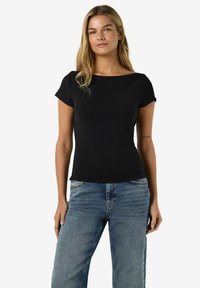 Футболка Футболка