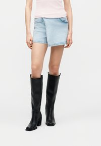 Джинсовая юбка