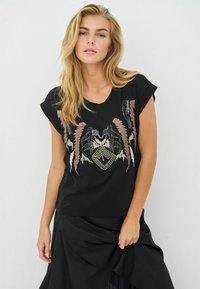 Футболка Футболка