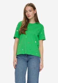 Футболка Футболка