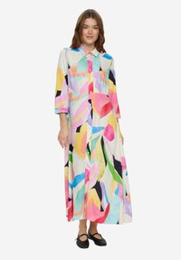 Платье макси