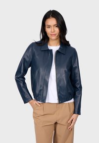 Кожаная куртка