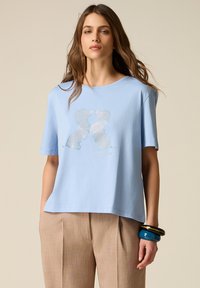 Футболка Футболка