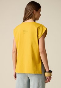 Футболка Футболка