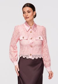 Кружевная блузка Кружевная блузка