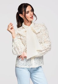 Кружевная блузка Кружевная блузка