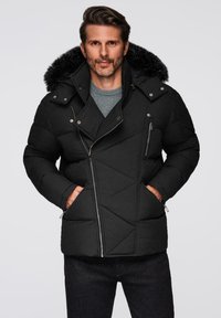 Зимняя куртка