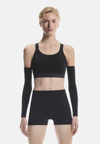 Спортивный бюстгальтер