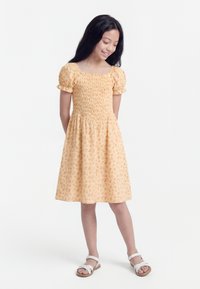 Платье Платье