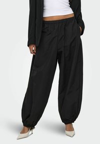 Брюки Брюки