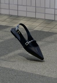 Туфли слинги Туфли слинги