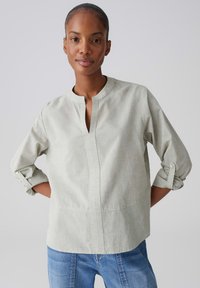 Блузка Блузка