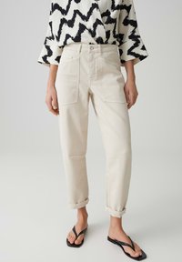 Прямые джинсы Прямые джинсы