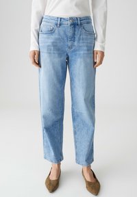 Свободные джинсы