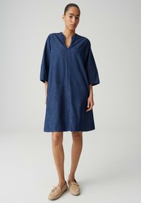 Джинсовое платье