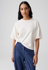 Футболка Футболка