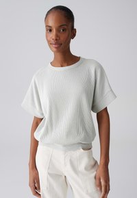 Футболка Футболка