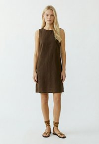 Короткое платье