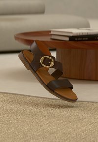 Босоножки Босоножки