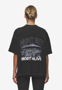 Майка Майка