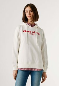 Пуловер с капюшоном Пуловер с капюшоном