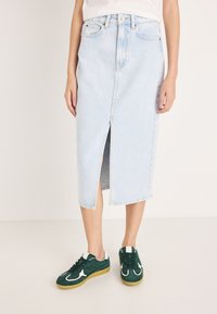 Джинсовая юбка Джинсовая юбка