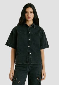 Джинсовая блузка