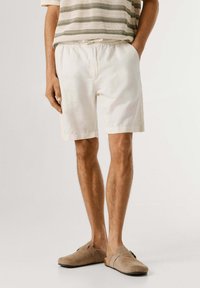 Шорты Шорты