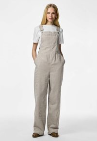 Комбинезон Комбинезон