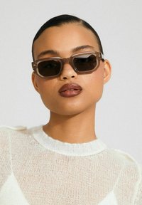 Солнечные очки