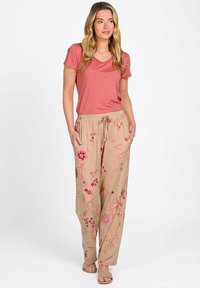 Майка Майка