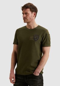 Футболка Футболка