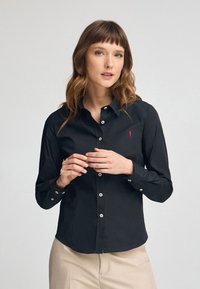 Блузка-рубашка Блузка-рубашка