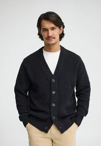 Кардиган Кардиган