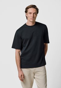 Футболка Футболка