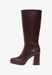 Сапоги на платформе Сапоги на платформе