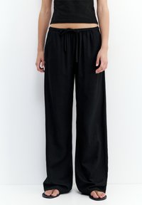 Широкие брюки Широкие брюки