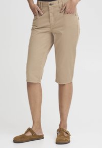 Шорты Шорты