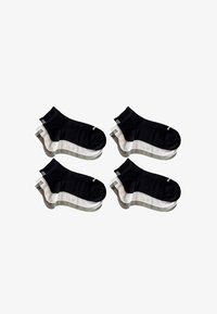 Короткие носки